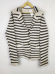 Buy online pre-used pre-loved 100% authentic & Original branded Unknown Brand (LS-12747) available in Pakistan. Top international brands avilable.