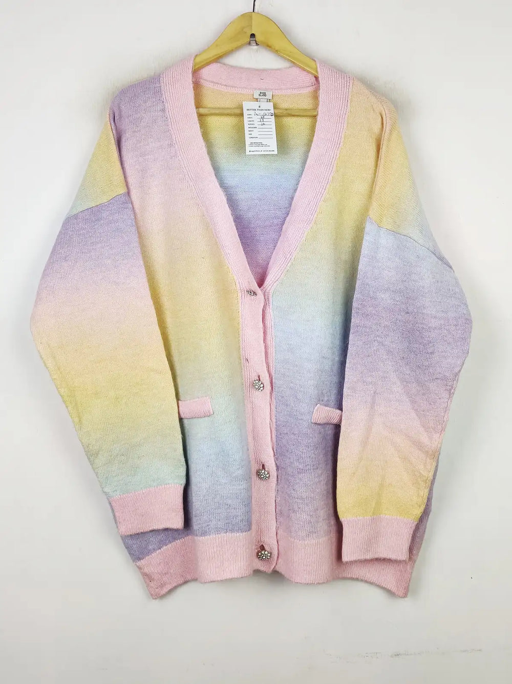 Buy online pre-used pre-loved 100% authentic & Original branded River Island (LS-12772) available in Pakistan. Top international brands avilable.