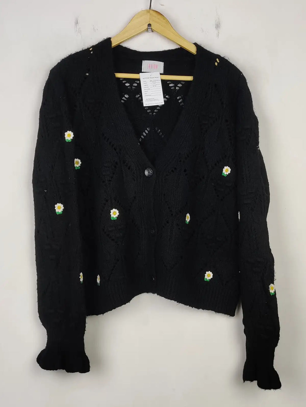 Buy online pre-used pre-loved 100% authentic & Original branded Savida (LS-12942) available in Pakistan. Top international brands avilable.