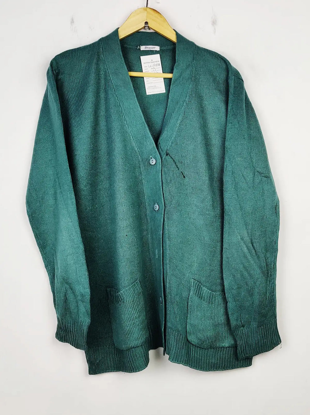 Buy online pre-used pre-loved 100% authentic & Original branded Damart (LS-12981) available in Pakistan. Top international brands avilable.