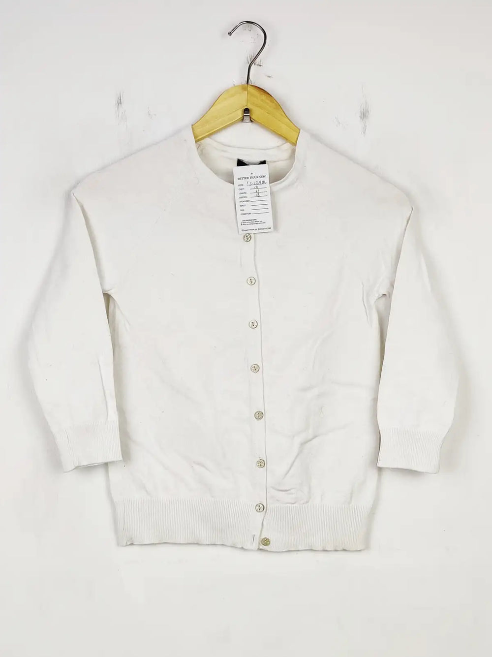 Buy online pre-used pre-loved 100% authentic & Original branded F&F (LS-12982) available in Pakistan. Top international brands avilable.