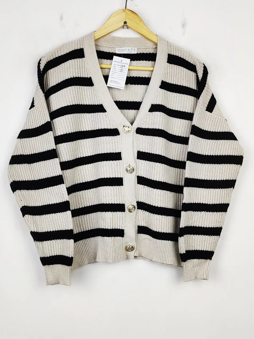 Buy online pre-used pre-loved 100% authentic & Original branded Primark (LS-12984) available in Pakistan. Top international brands avilable.