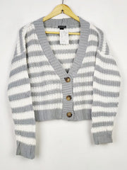 Buy online pre-used pre-loved 100% authentic & Original branded Boohoo (LS-13031) available in Pakistan. Top international brands avilable.