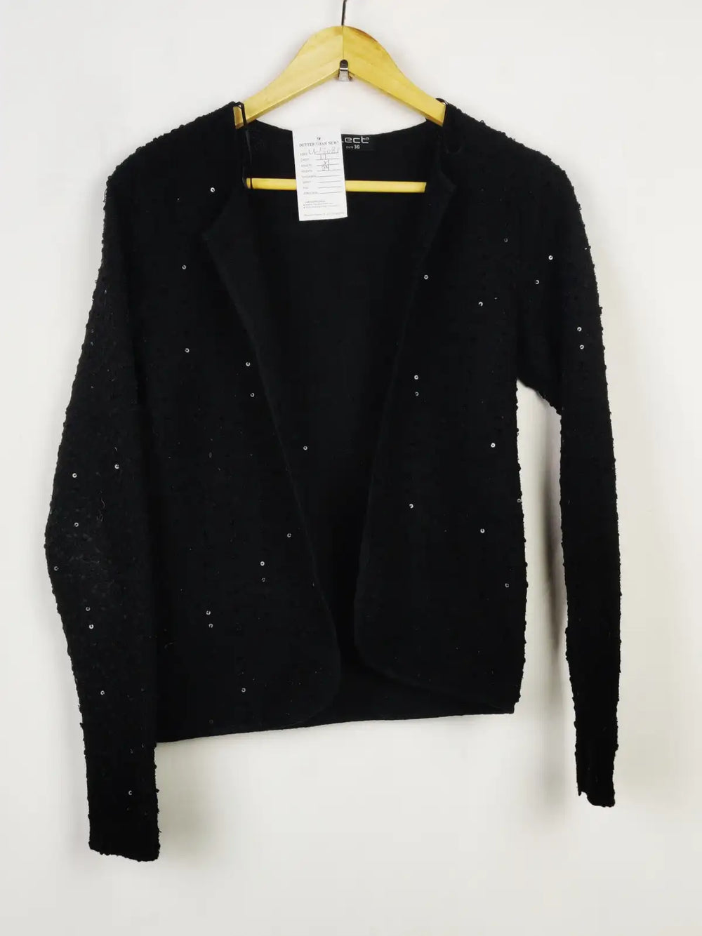 Buy online pre-used pre-loved 100% authentic & Original branded Select (LS-13083) available in Pakistan. Top international brands avilable.