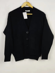 Buy online pre-used pre-loved 100% authentic & Original branded Primark (LS-13127) available in Pakistan. Top international brands avilable.