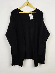 Buy online pre-used pre-loved 100% authentic & Original branded Primark (LS-13135) available in Pakistan. Top international brands avilable.