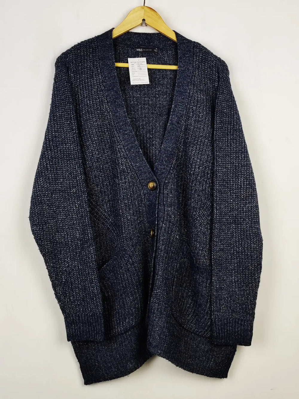 Buy online pre-used pre-loved 100% authentic & Original branded Marks & Spencer (LS-13142) available in Pakistan. Top international brands avilable.