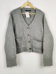 Buy online pre-used pre-loved 100% authentic & Original branded V By Very (LS-13171) available in Pakistan. Top international brands avilable.