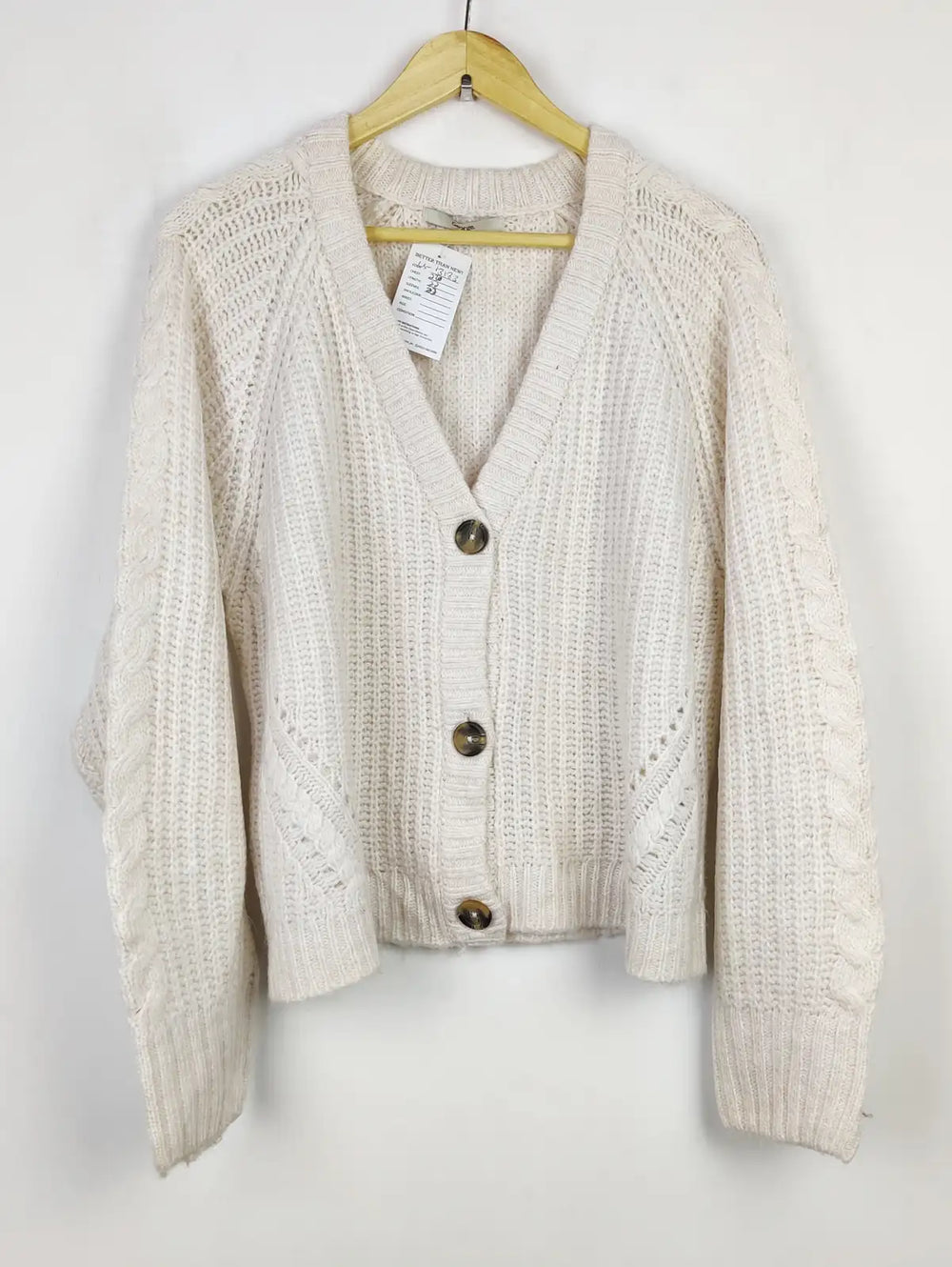 Buy online pre-used pre-loved 100% authentic & Original branded George (LS-13183) available in Pakistan. Top international brands avilable.