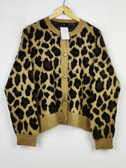 Buy online pre-used pre-loved 100% authentic & Original branded F&F (LS-13264) available in Pakistan. Top international brands avilable.