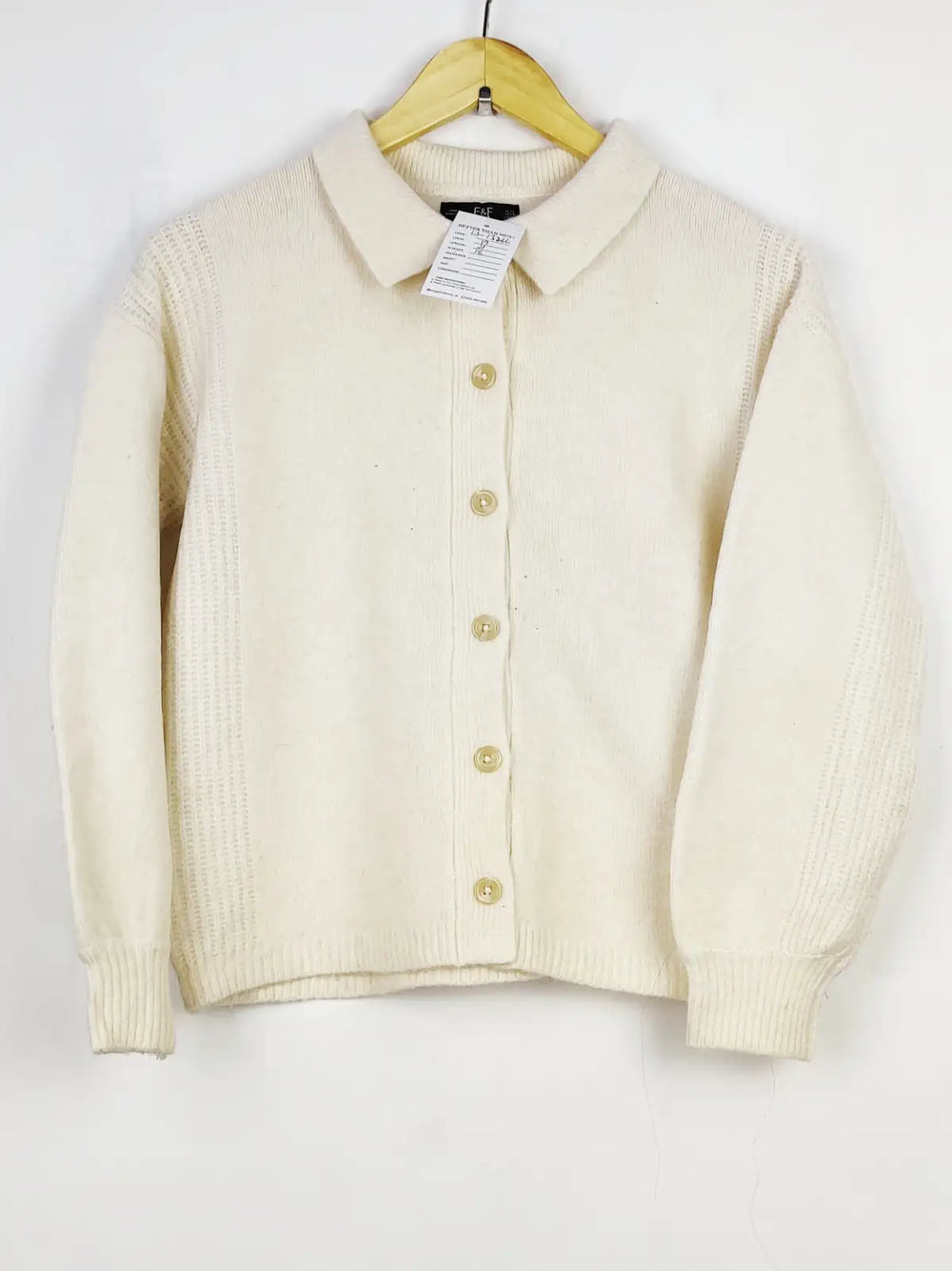 Buy online pre-used pre-loved 100% authentic & Original branded F&F (LS-13266) available in Pakistan. Top international brands avilable.