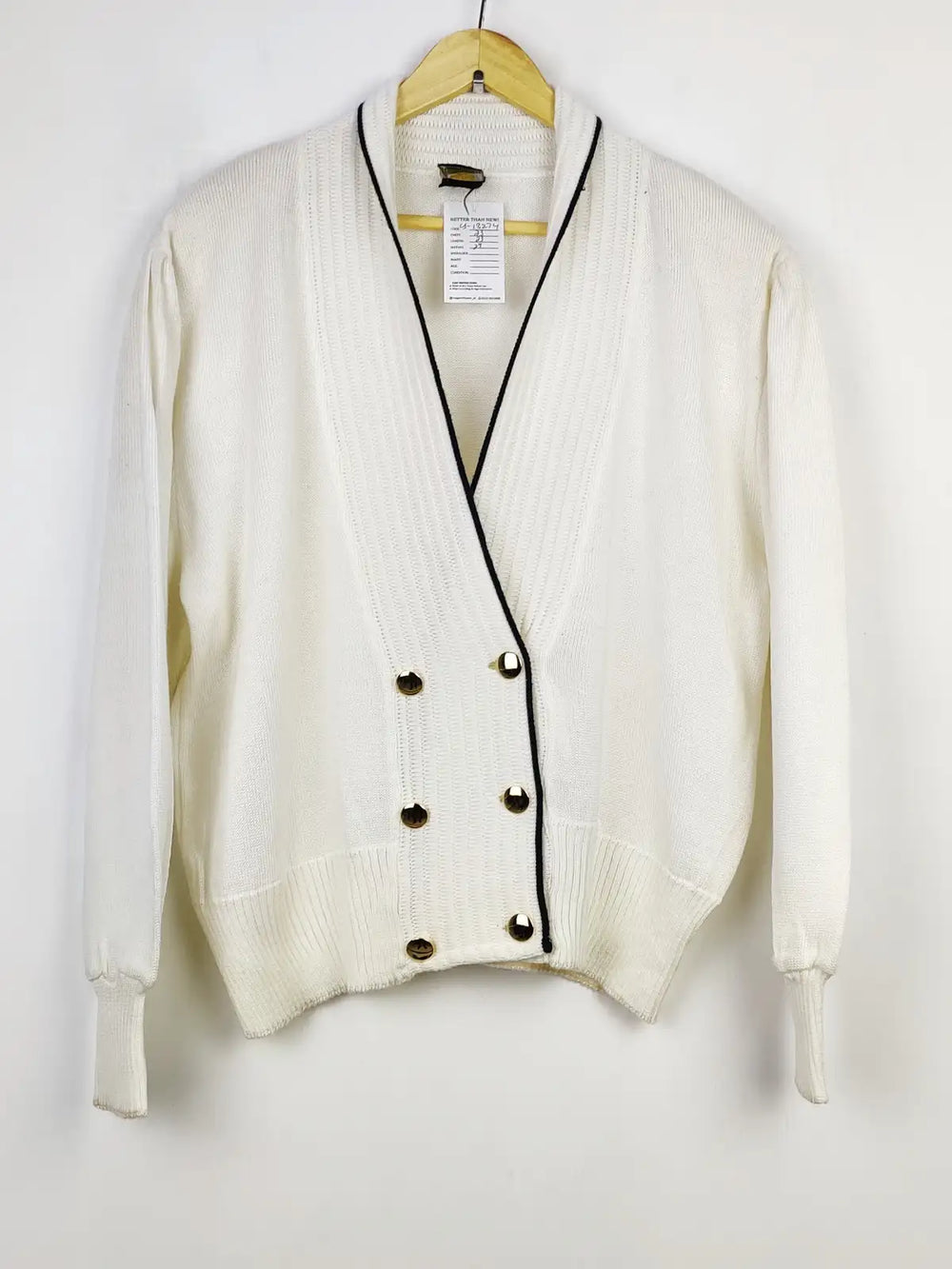 Buy online pre-used pre-loved 100% authentic & Original branded Golden Gate (LS-13274) available in Pakistan. Top international brands avilable.