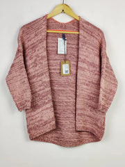 Buy online pre-used pre-loved 100% authentic & Original branded Cks (LS-13294) available in Pakistan. Top international brands avilable.