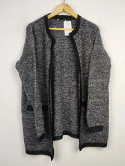 Buy online pre-used pre-loved 100% authentic & Original branded Unknown Brand (LS-13405) available in Pakistan. Top international brands avilable.