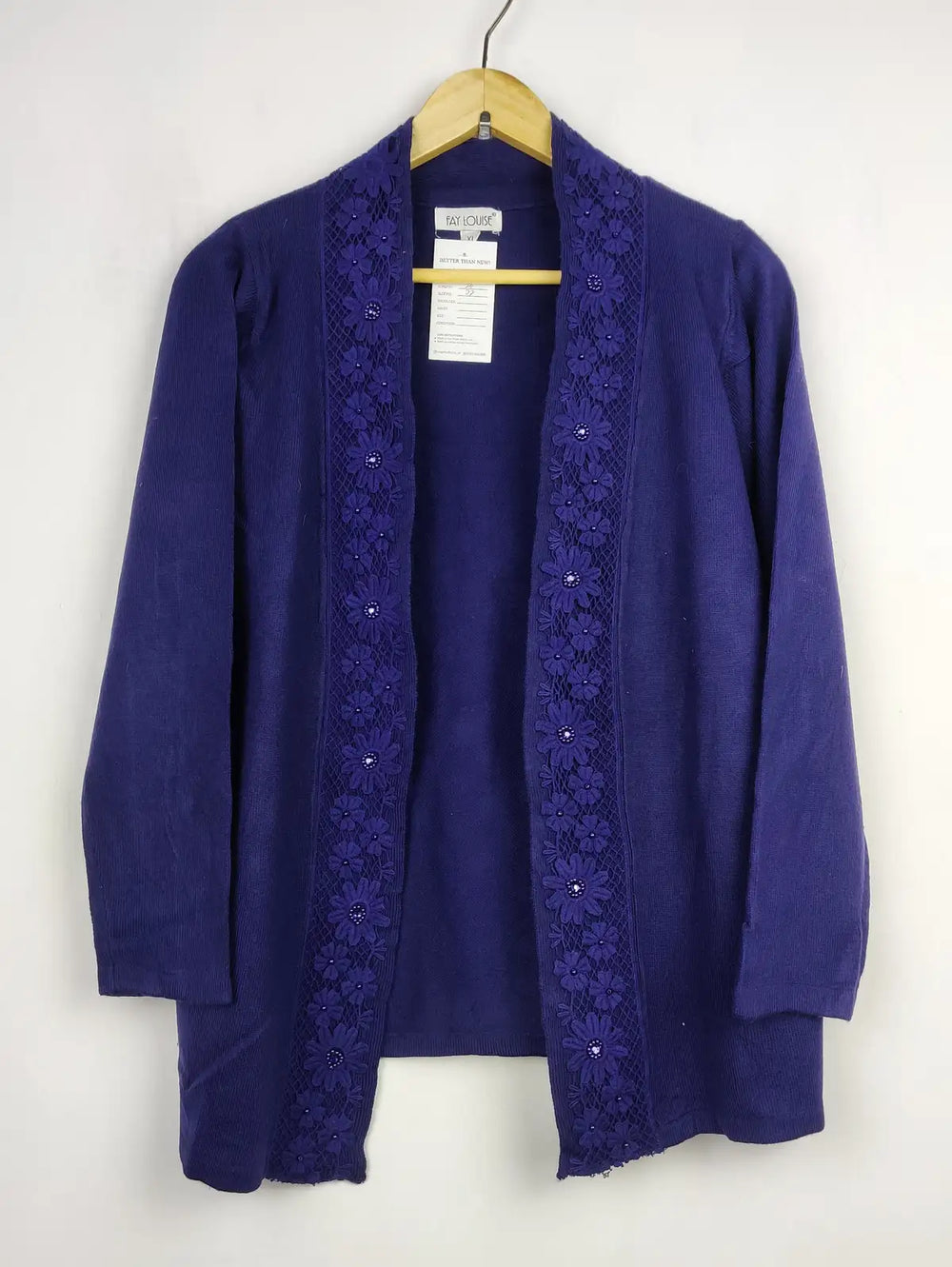 Buy online pre-used pre-loved 100% authentic & Original branded Faylouise (LS-13439) available in Pakistan. Top international brands avilable.