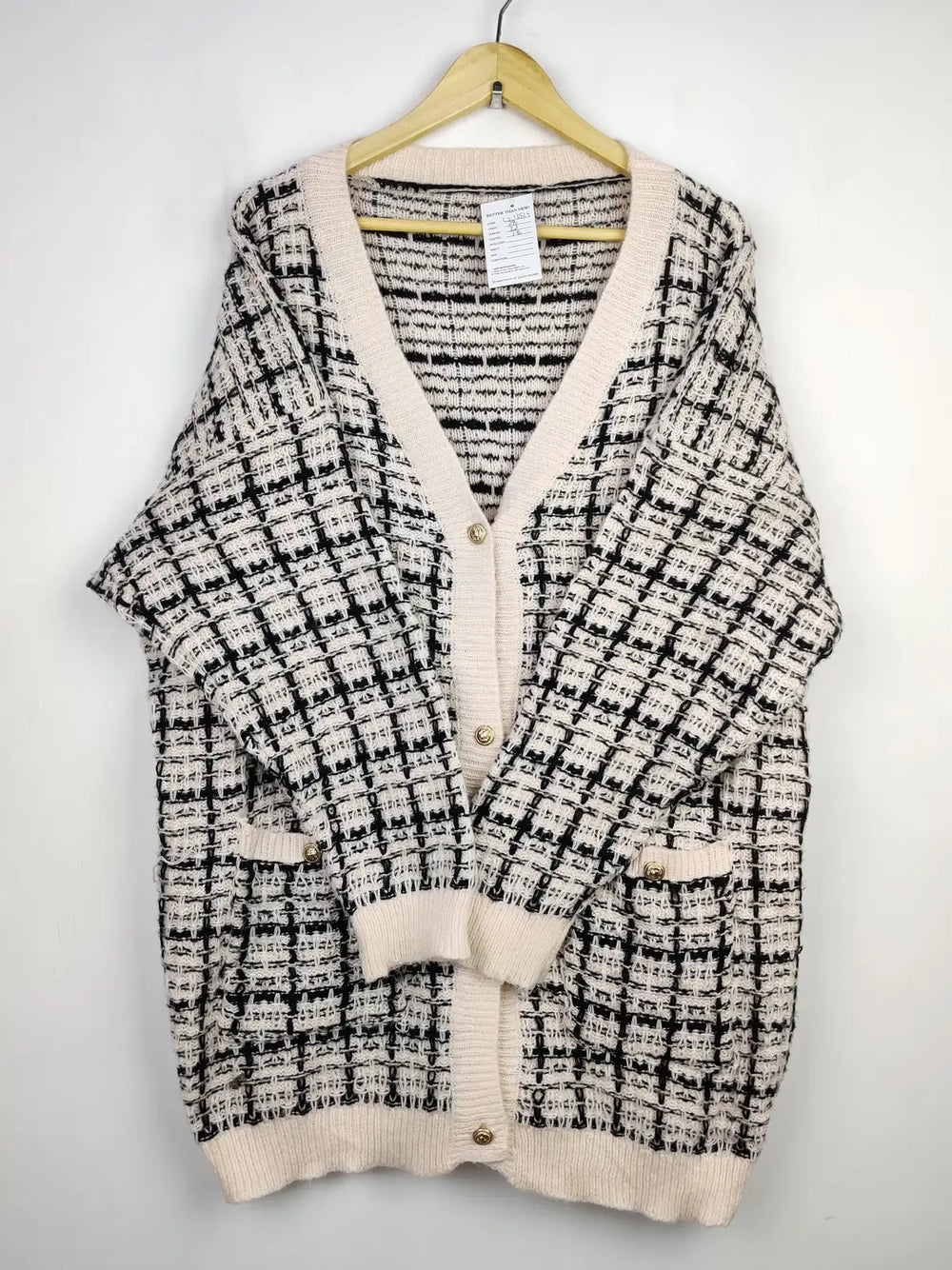 Buy online pre-used pre-loved 100% authentic & Original branded Shein (LS-13524) available in Pakistan. Top international brands avilable.