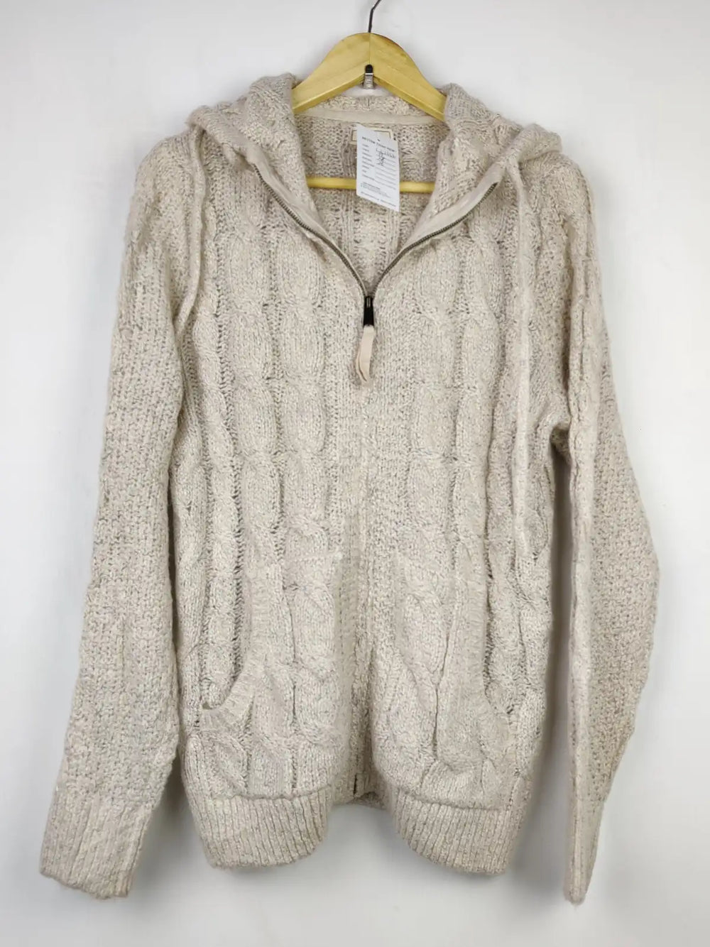 Buy online pre-used pre-loved 100% authentic & Original branded Fat Face (LS-13530) available in Pakistan. Top international brands avilable.