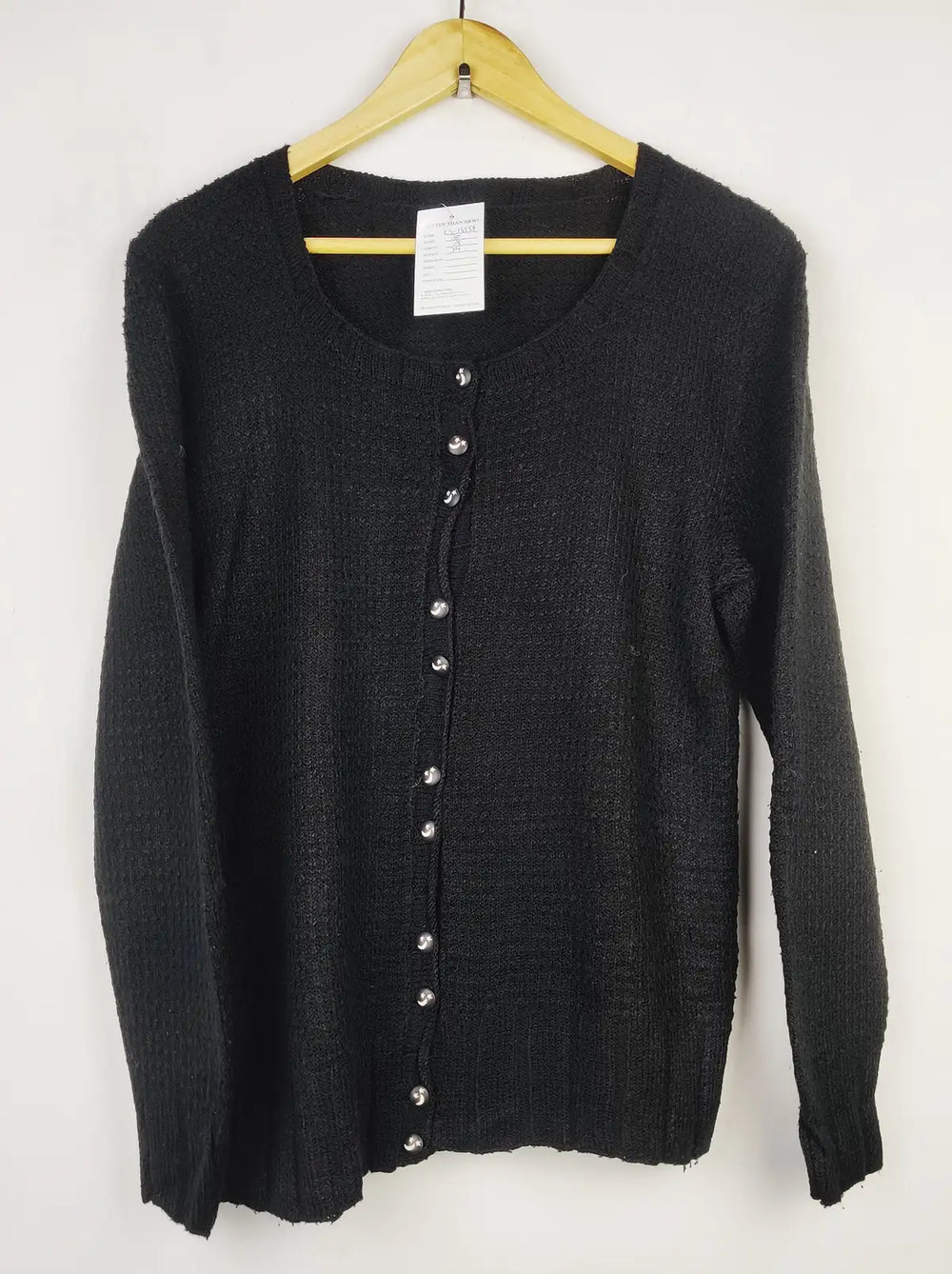 Buy online pre-used pre-loved 100% authentic & Original branded Unknown Brand (LS-13558) available in Pakistan. Top international brands avilable.