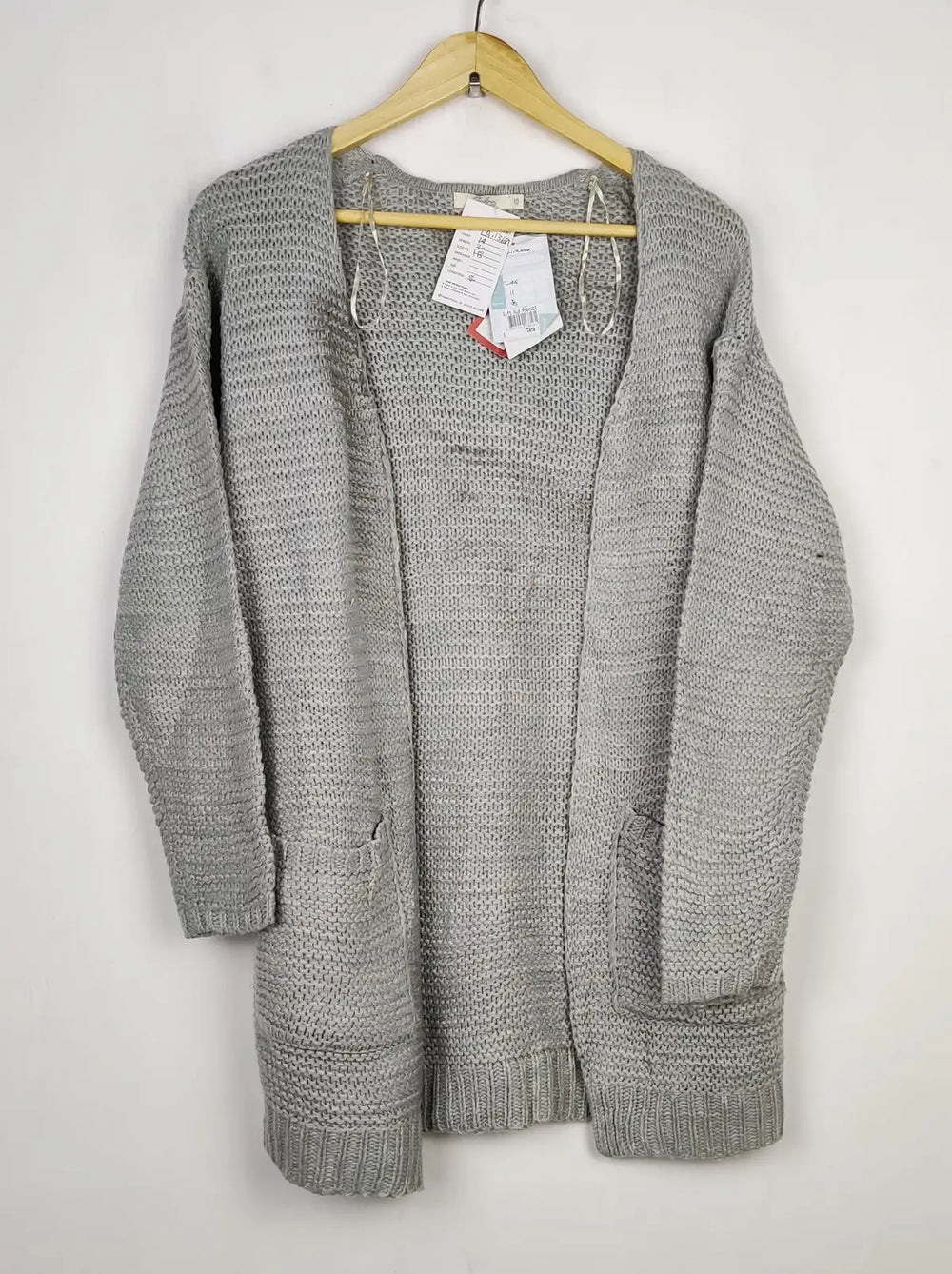 Buy online pre-used pre-loved 100% authentic & Original branded Onfire (LS-13657) available in Pakistan. Top international brands avilable.