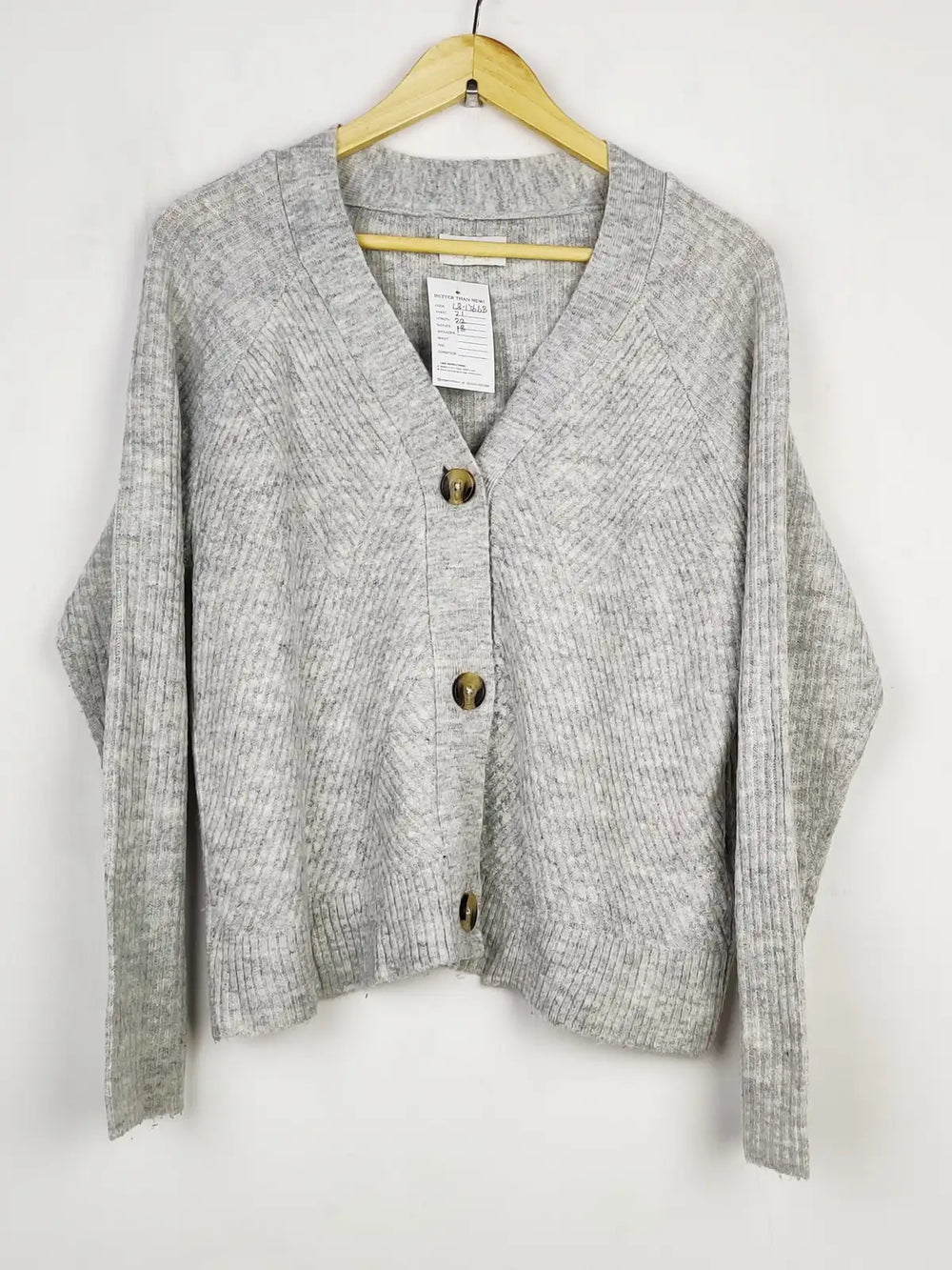 Buy online pre-used pre-loved 100% authentic & Original branded Only (LS-13668) available in Pakistan. Top international brands avilable.