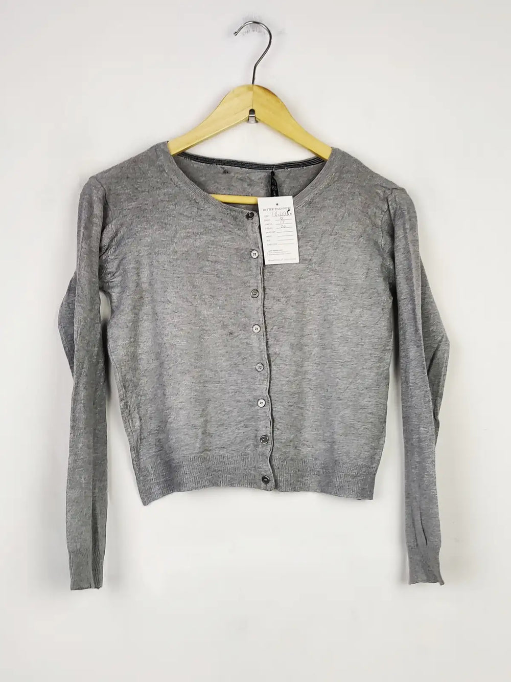 Buy online pre-used pre-loved 100% authentic & Original branded Atmosphere (LS-13760) available in Pakistan. Top international brands avilable.