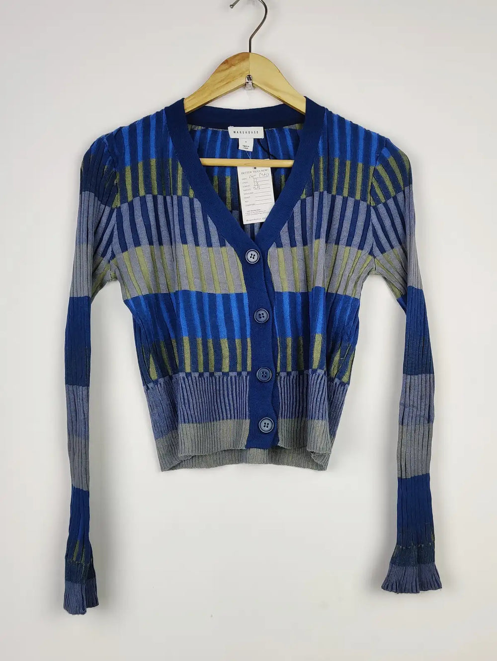 Buy online pre-used pre-loved 100% authentic & Original branded Warehouse (LS-14043) available in Pakistan. Top international brands avilable.