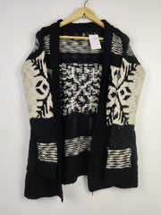 Buy online pre-used pre-loved 100% authentic & Original branded Atmosphere (LS-14290) available in Pakistan. Top international brands avilable.