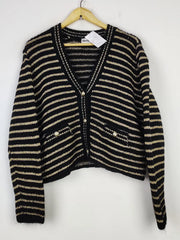 Buy online pre-used pre-loved 100% authentic & Original branded Primark (LS-14566) available in Pakistan. Top international brands avilable.
