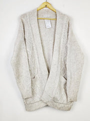 Buy online pre-used pre-loved 100% authentic & Original branded Primark (LS-14656) available in Pakistan. Top international brands avilable.