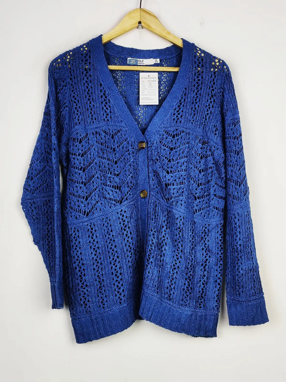 Buy online pre-used pre-loved 100% authentic & Original branded Isle (LS-14926) available in Pakistan. Top international brands avilable.