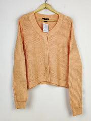 Buy online pre-used pre-loved 100% authentic & Original branded H&M (LS-15284) available in Pakistan. Top international brands avilable.