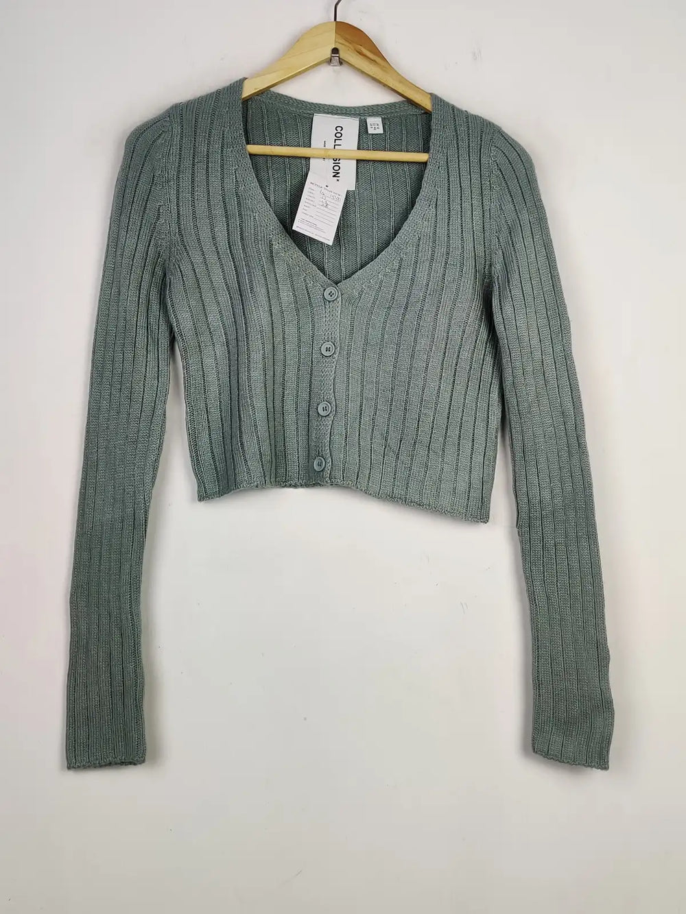 Buy online pre-used pre-loved 100% authentic & Original branded Collusion (LS-15481) available in Pakistan. Top international brands avilable.