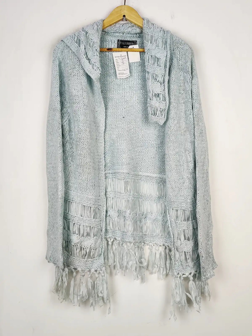 Buy online pre-used pre-loved 100% authentic & Original branded Paramour (LS-16009) available in Pakistan. Top international brands avilable.