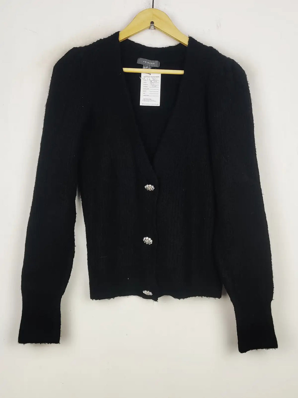 Buy online pre-used pre-loved 100% authentic & Original branded Primark (LS-16321) available in Pakistan. Top international brands avilable.