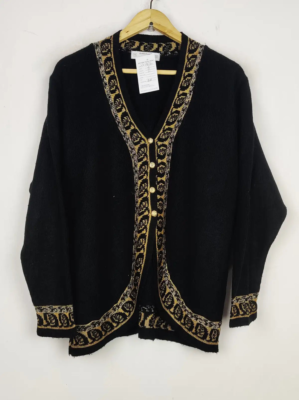 Buy online pre-used pre-loved 100% authentic & Original branded Stmichel (LS-16630) available in Pakistan. Top international brands avilable.