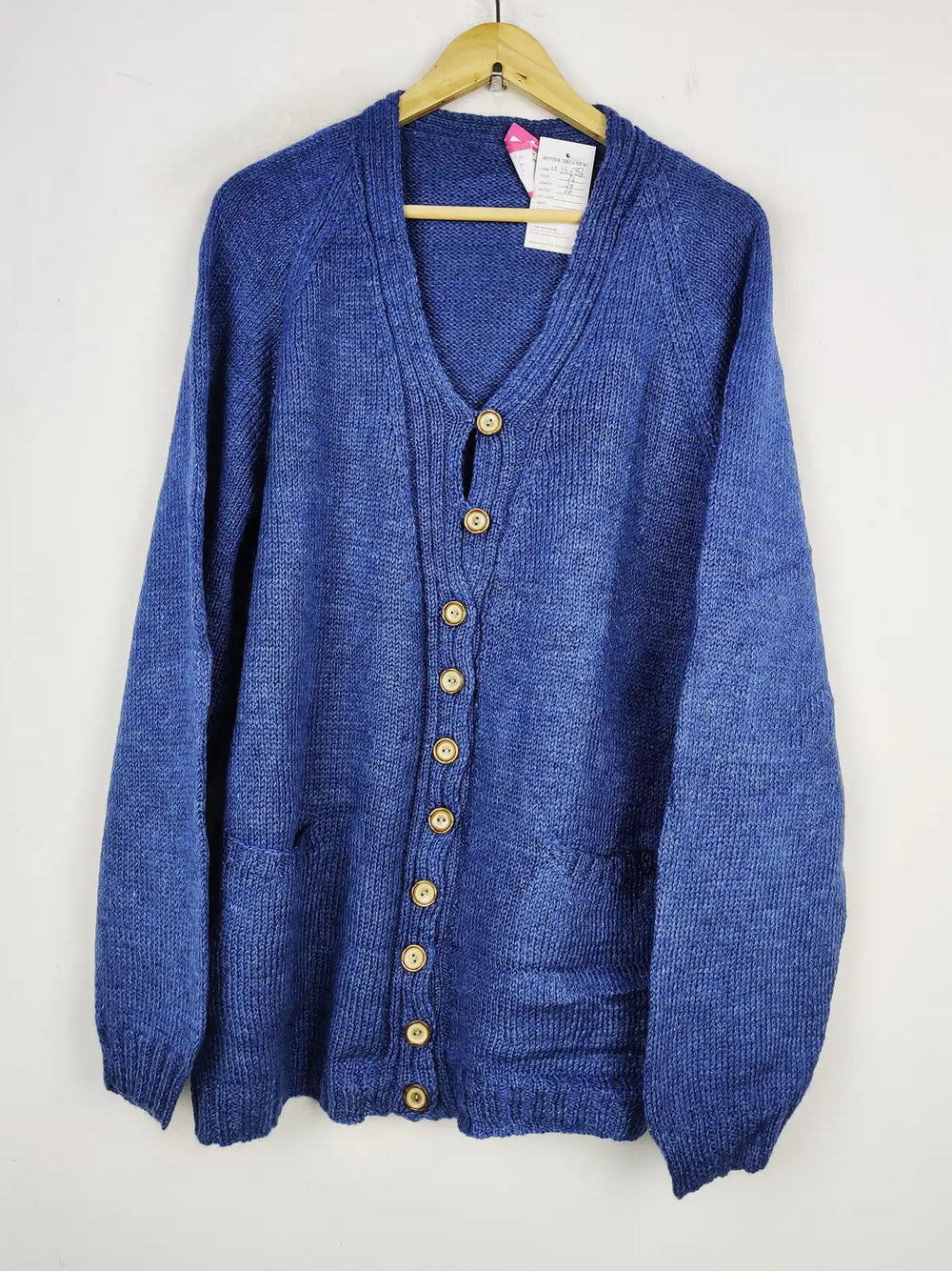 Buy online pre-used pre-loved 100% authentic & Original branded Unknown Brand (LS-16683) available in Pakistan. Top international brands avilable.