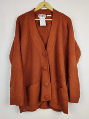 Buy online pre-used pre-loved 100% authentic & Original branded White Stag (LS-16913) available in Pakistan. Top international brands avilable.