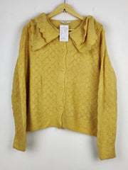 Buy online pre-used pre-loved 100% authentic & Original branded George (LS-16929) available in Pakistan. Top international brands avilable.