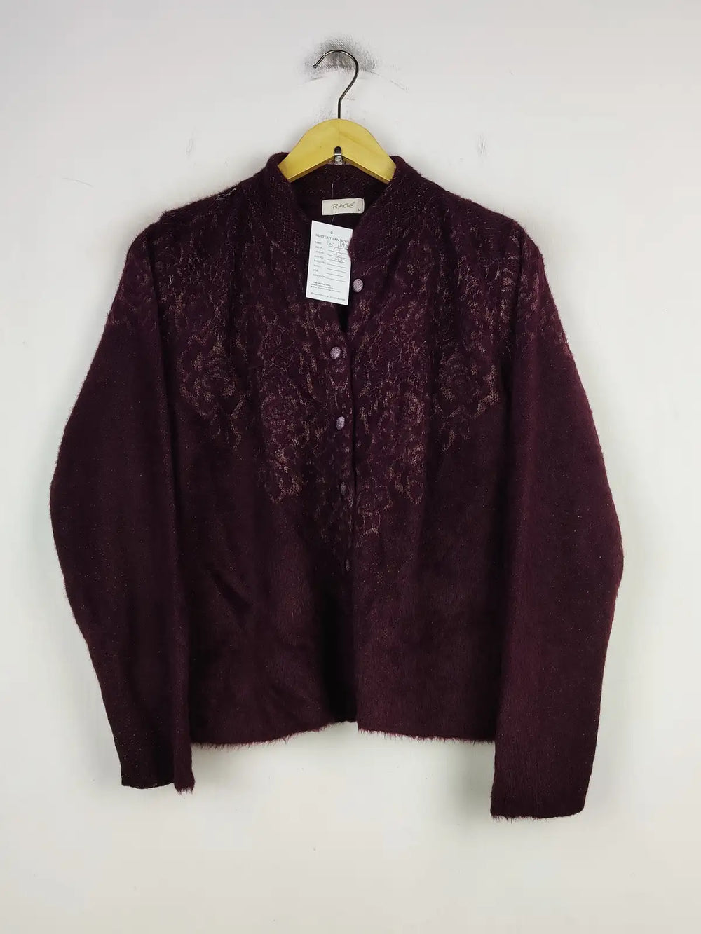 Buy online pre-used pre-loved 100% authentic & Original branded Tu (LS-16932) available in Pakistan. Top international brands avilable.