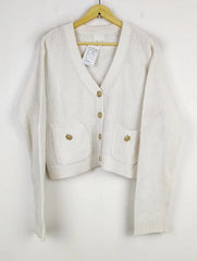 Buy online pre-used pre-loved 100% authentic & Original branded H&M (LS-16937) available in Pakistan. Top international brands avilable.