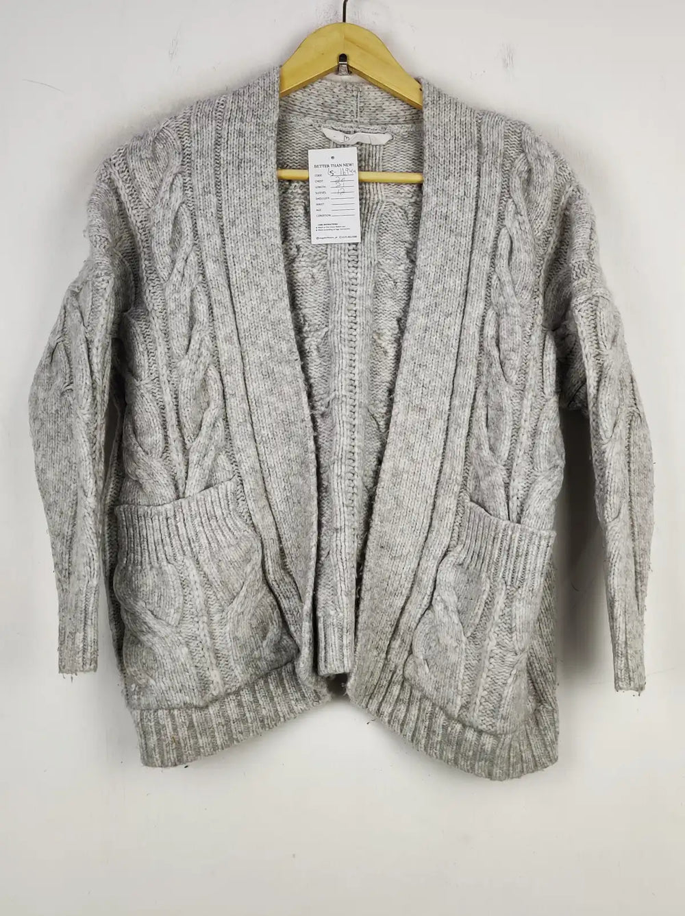 Buy online pre-used pre-loved 100% authentic & Original branded Primark (LS-16944) available in Pakistan. Top international brands avilable.