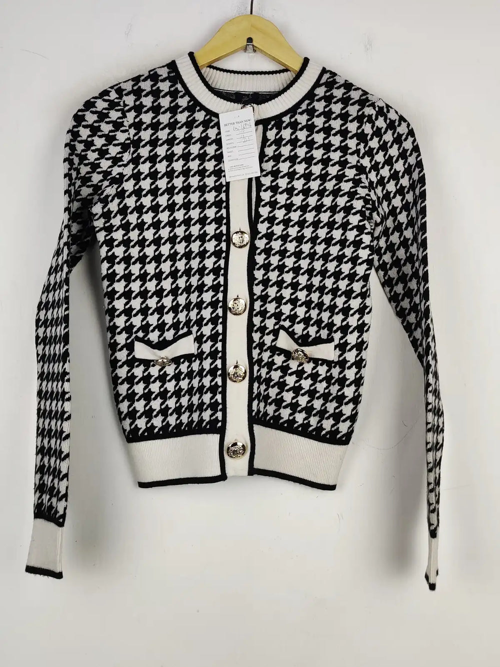 Buy online pre-used pre-loved 100% authentic & Original branded River Island (LS-16946) available in Pakistan. Top international brands avilable.