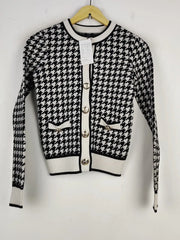 Buy online pre-used pre-loved 100% authentic & Original branded River Island (LS-16946) available in Pakistan. Top international brands avilable.