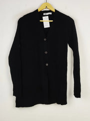 Buy online pre-used pre-loved 100% authentic & Original branded Zara (LS-16975) available in Pakistan. Top international brands avilable.