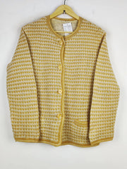 Buy online pre-used pre-loved 100% authentic & Original branded Unknown Brand (LS-16976) available in Pakistan. Top international brands avilable.