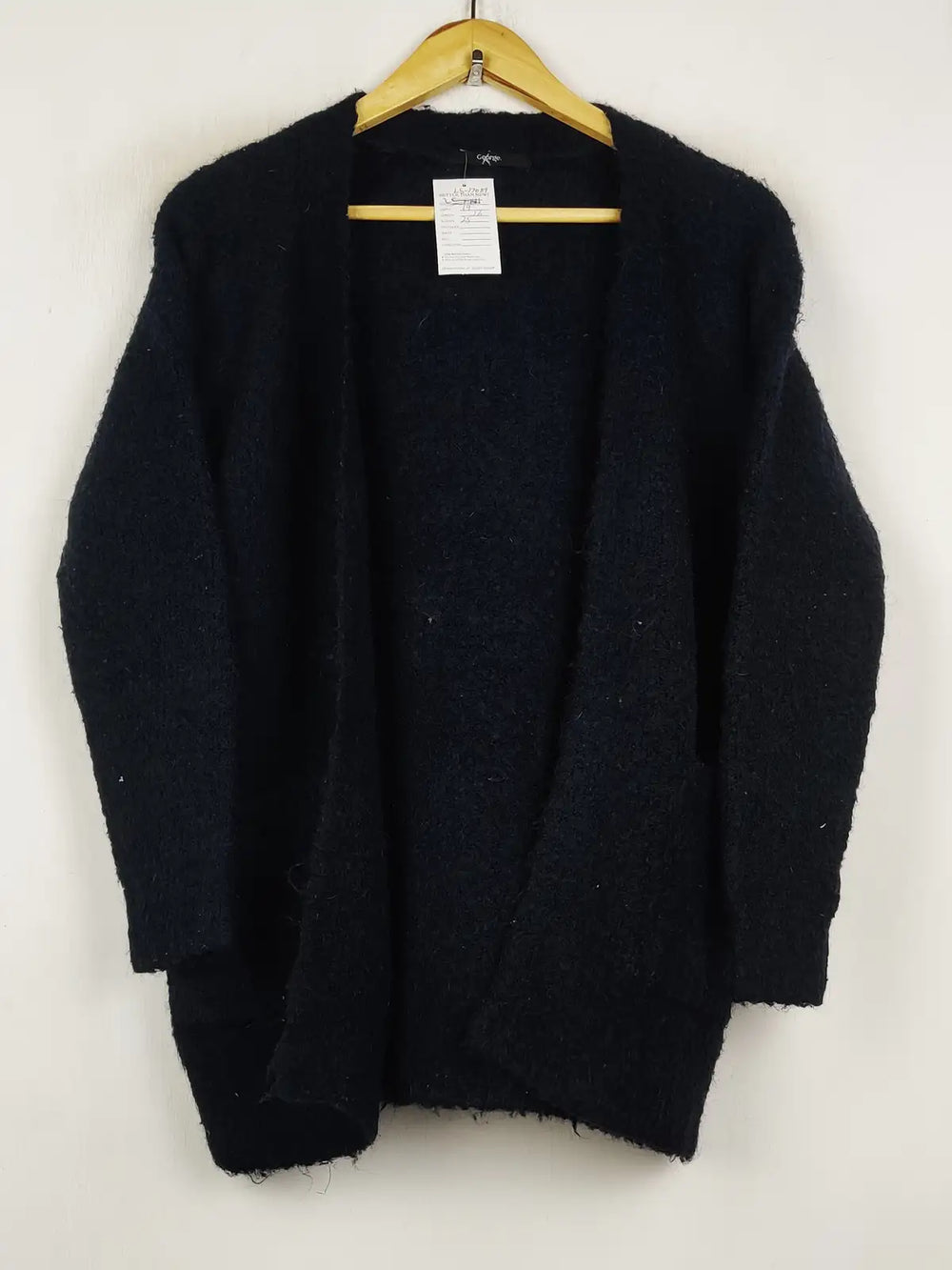 Buy online pre-used pre-loved 100% authentic & Original branded George (LS-17089) available in Pakistan. Top international brands avilable.