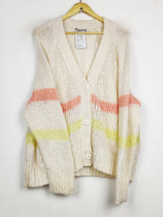 Buy online pre-used pre-loved 100% authentic & Original branded Oliver Bonas (LS-17164) available in Pakistan. Top international brands avilable.
