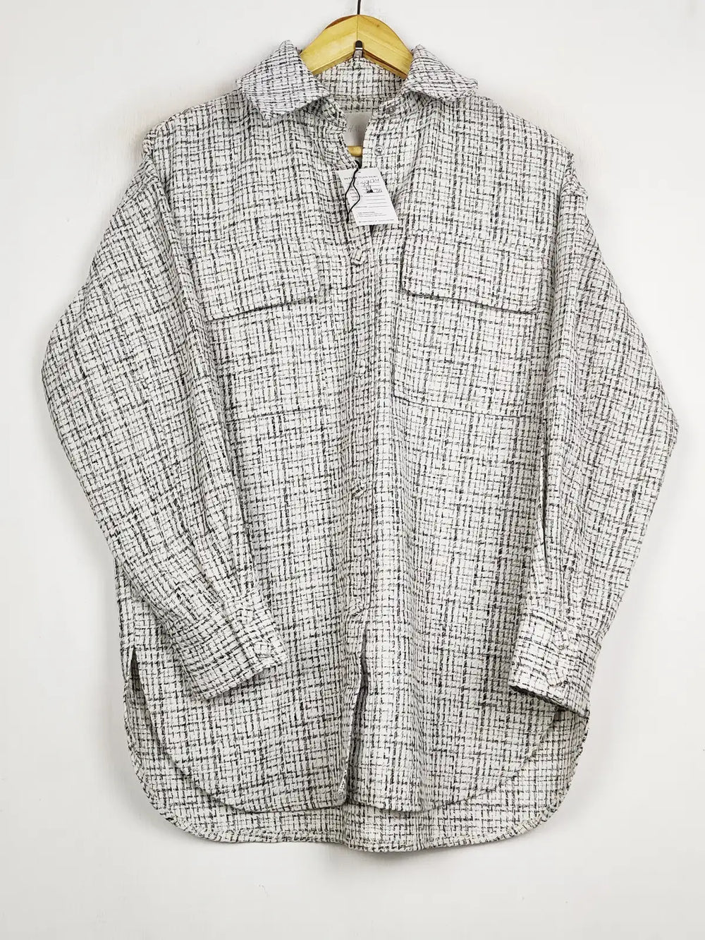 Buy online pre-used pre-loved 100% authentic & Original branded H&M (LS-17174) available in Pakistan. Top international brands avilable.