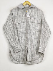 Buy online pre-used pre-loved 100% authentic & Original branded H&M (LS-17174) available in Pakistan. Top international brands avilable.