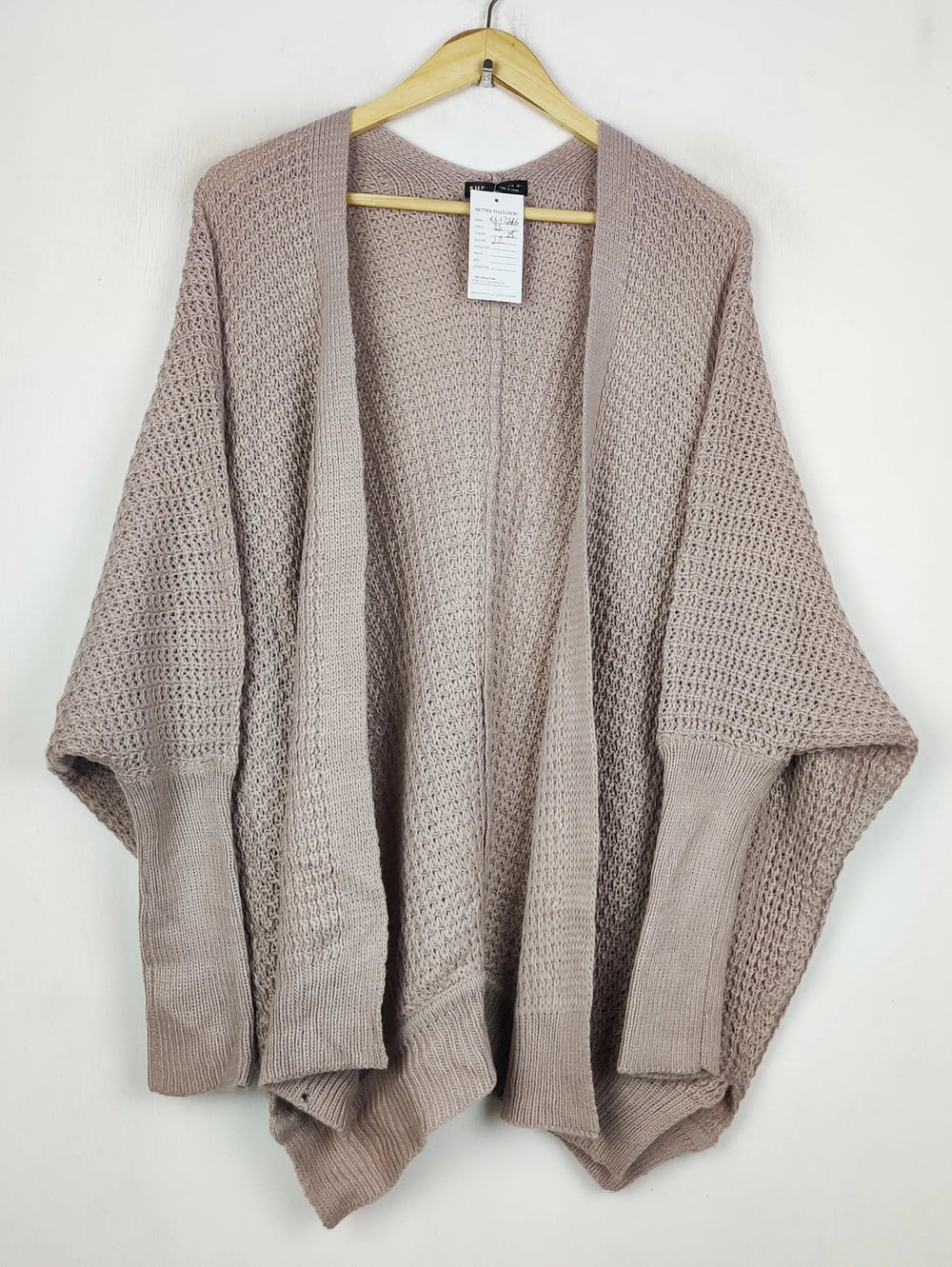 Buy online pre-used pre-loved 100% authentic & Original branded Shein (LS-17216) available in Pakistan. Top international brands avilable.